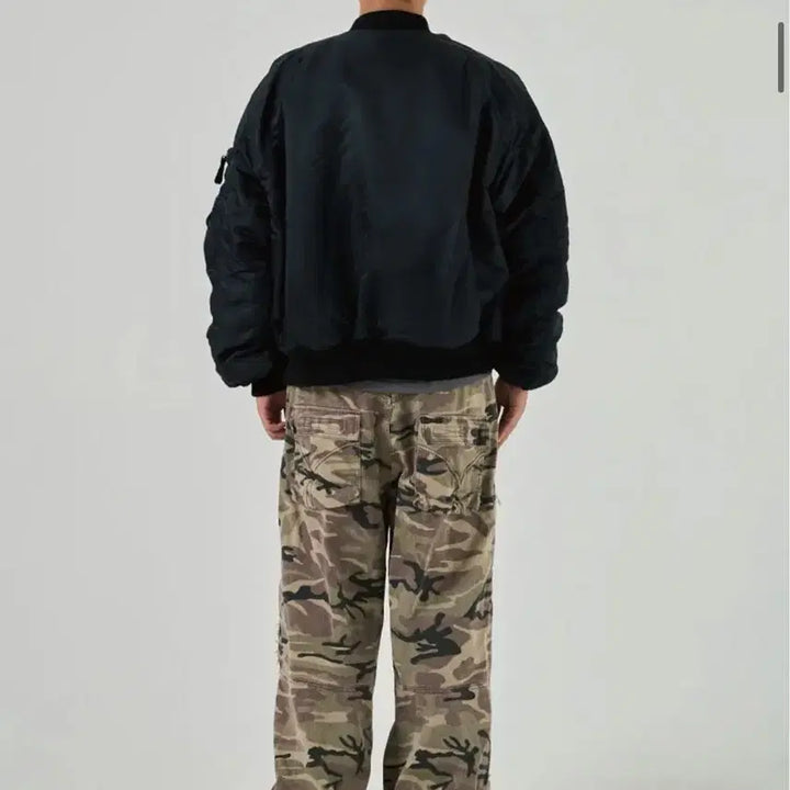 [BUNJANG] ETCE Reversible Oversized Bomber MA-1 Jacket - Black / [L] ETCE 리버시블 오버사이즈 봄버 ma-1 자켓 블랙