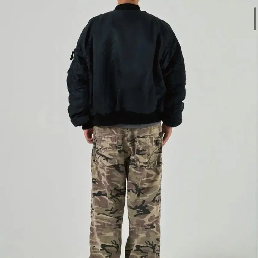 [BUNJANG] ETCE Reversible Oversized Bomber MA-1 Jacket - Black / [L] ETCE 리버시블 오버사이즈 봄버 ma-1 자켓 블랙