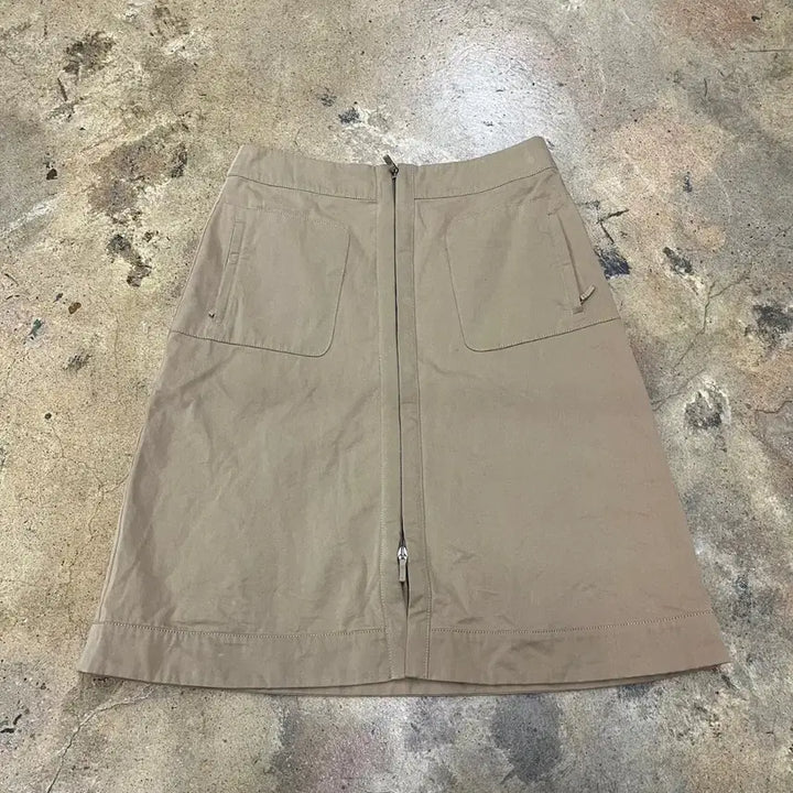[BUNJANG] Burberry Beige Skirt / [정품] 버버리 베이지 스커트 치마
