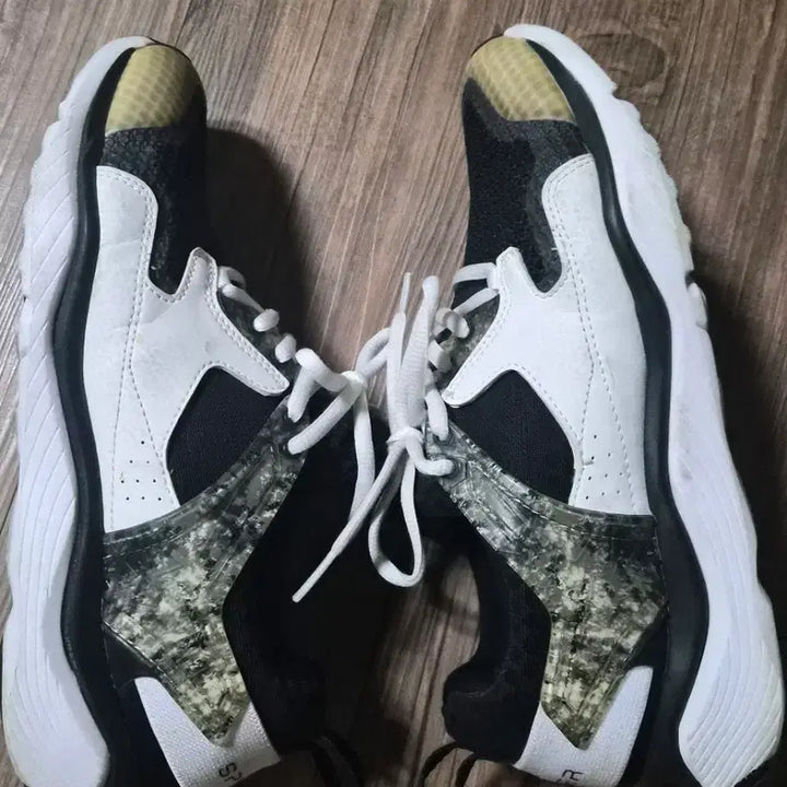 [BUNJANG] Spider Sneakers 250mm / 스파이더 운동화 250mm