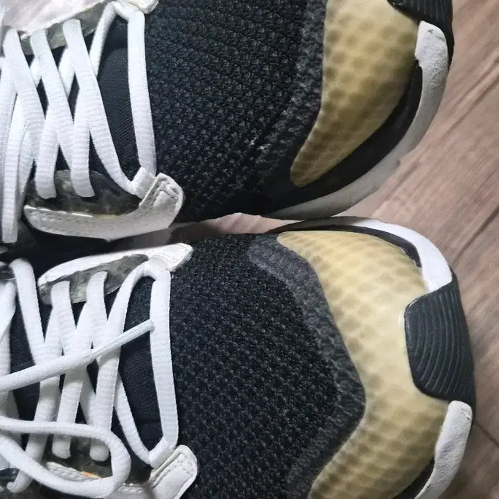 [BUNJANG] Spider Sneakers 250mm / 스파이더 운동화 250mm