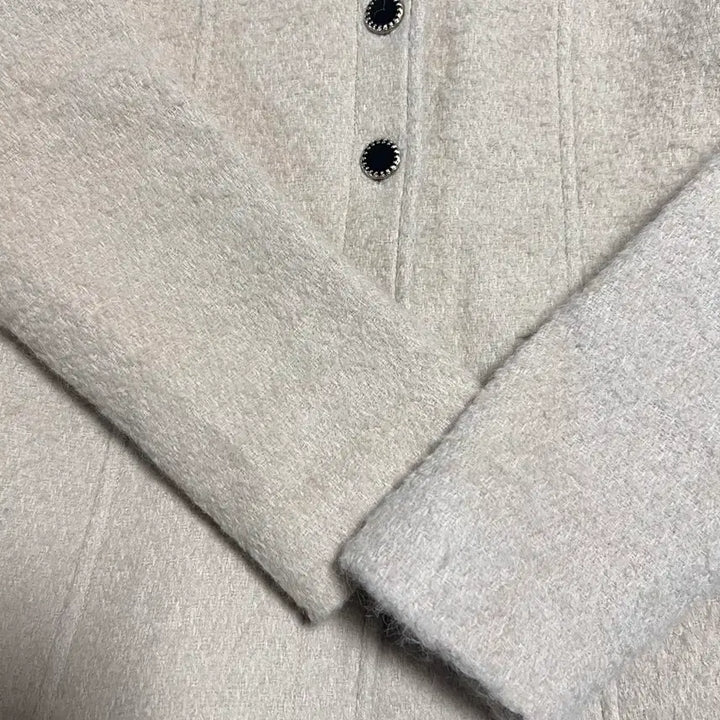 [BUNJANG] Fabric Color-G No-Collar Puff Sleeve Tweed Jacket / 패브릭컬러지 노카라 퍼프 슬리브 자켓 울 알파카 앙고라 부클 트위드베이지