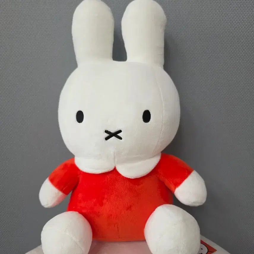 [BUNJANG] Miffy Orange Sitting Plush Keyring / 정품)미피 그린 오렌지 시팅 인형 키링 새상품