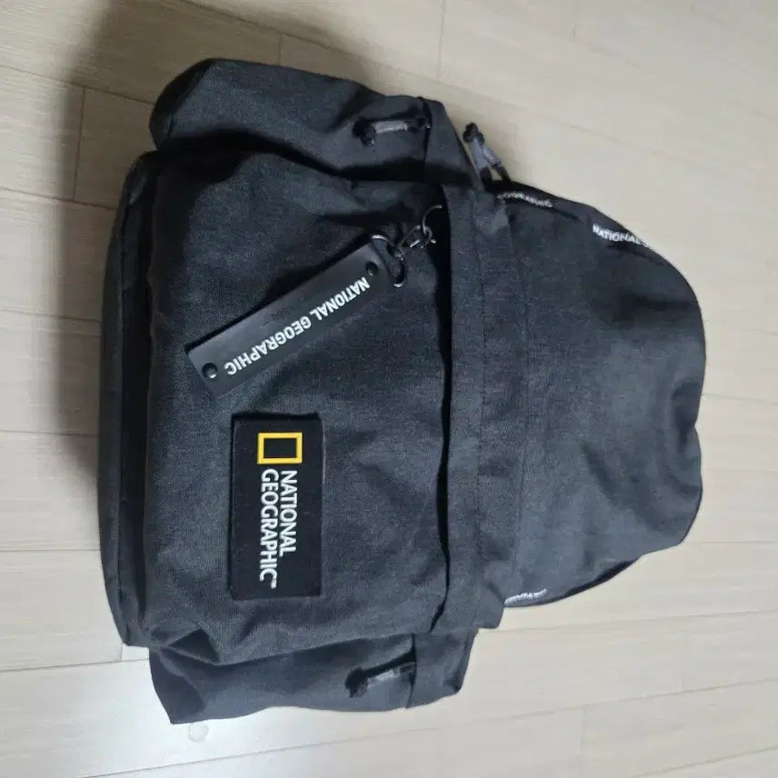 [SOLD OUT] 내셔널지오그래픽 블랙 백팩 가방