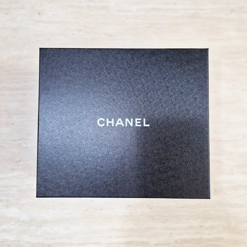 [BUNJANG] Chanel Bag Accessories Set / [백화점정품]샤넬 박스+쇼핑백+까멜리아+유산지+북렛 SET,샤넬 가방