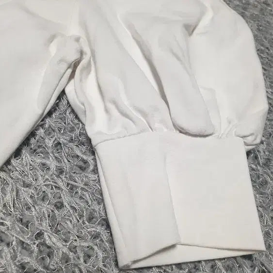 [BUNJANG] Short Puff Sleeve T-shirt / 퍼프 숏 슬리브 티셔츠 Free (착샷O)
