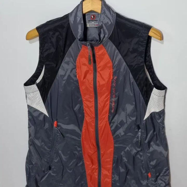 [BUNJANG] Black Yak Gray Windbreaker Vest / L ) 블랙야크 그레이 바람막이 조끼 집업