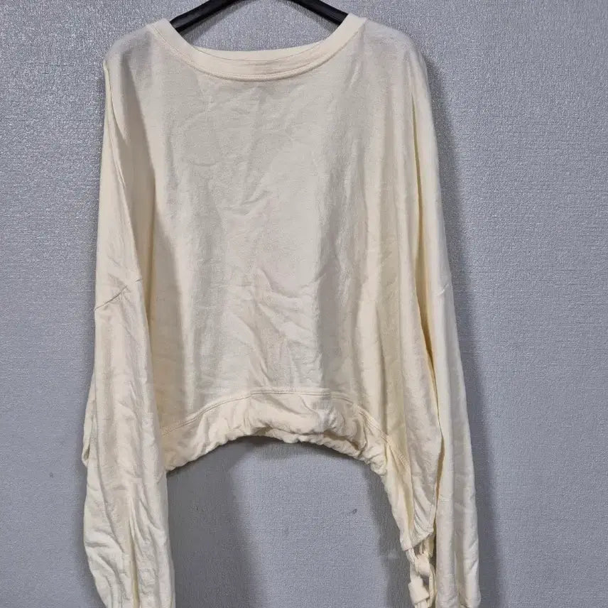 [BUNJANG] DIRECTOR Loose Fit Crop Long Sleeve T-shirt / DIRECTOR 루즈핏 크롭 끈묶음 긴팔티  프리