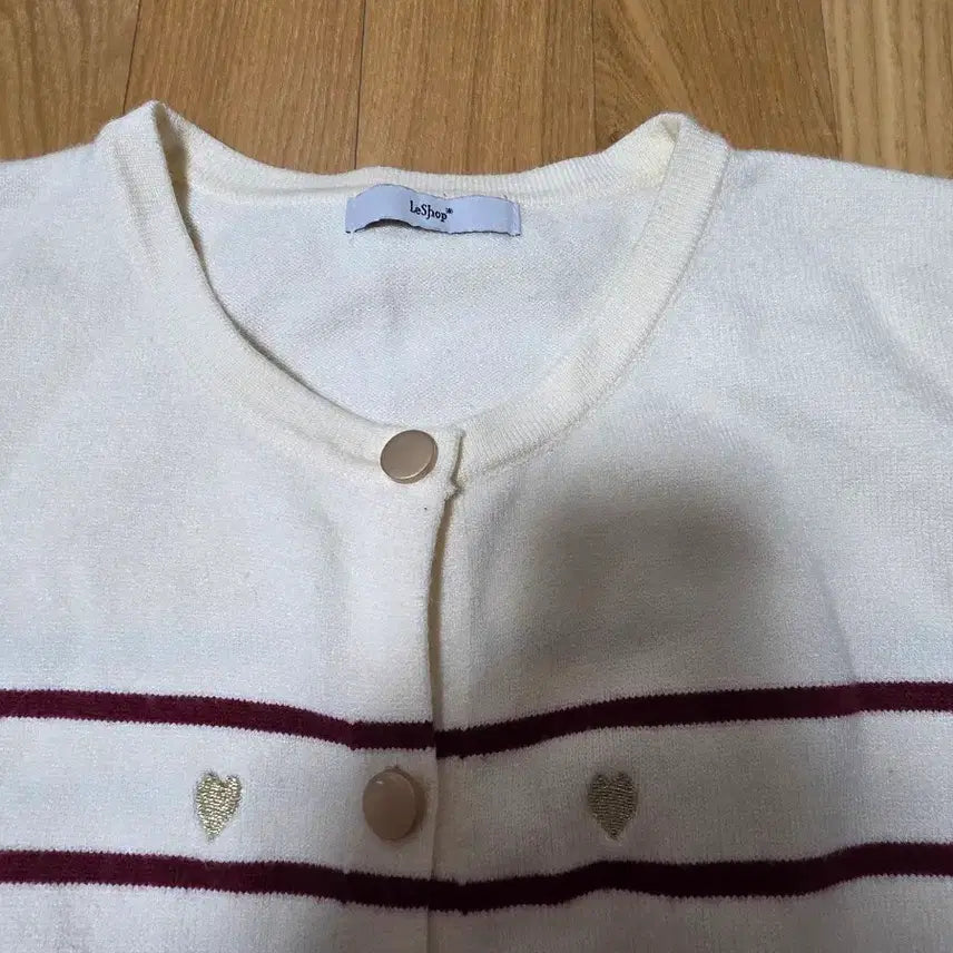 [BUNJANG] LeShop Stripe Heart Cardigan / 르샵 스트라이프 하트 가디건