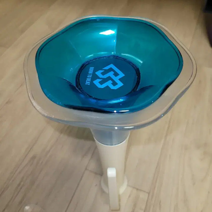 [BUNJANG] BTOB Official Lightstick Ver.2 / 비투비 응원봉 나팔봉