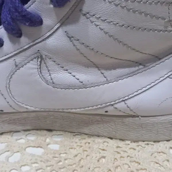 [BUNJANG] Nike Blazer Mid 245 Sneakers / 나이키 블레이져 미드245