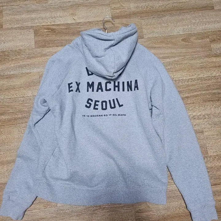 [BUNJANG] Deus Hooded Sweatshirt L Size / 데우스 후드티L