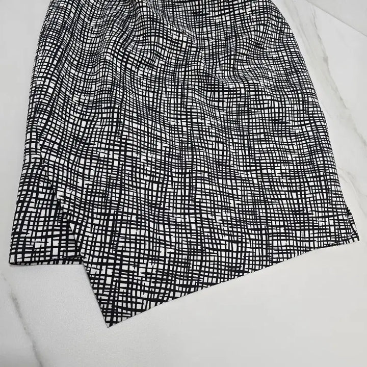 [BUNJANG] MojoSphin Sleeveless Dress / 모조에스핀 민소매 원피스