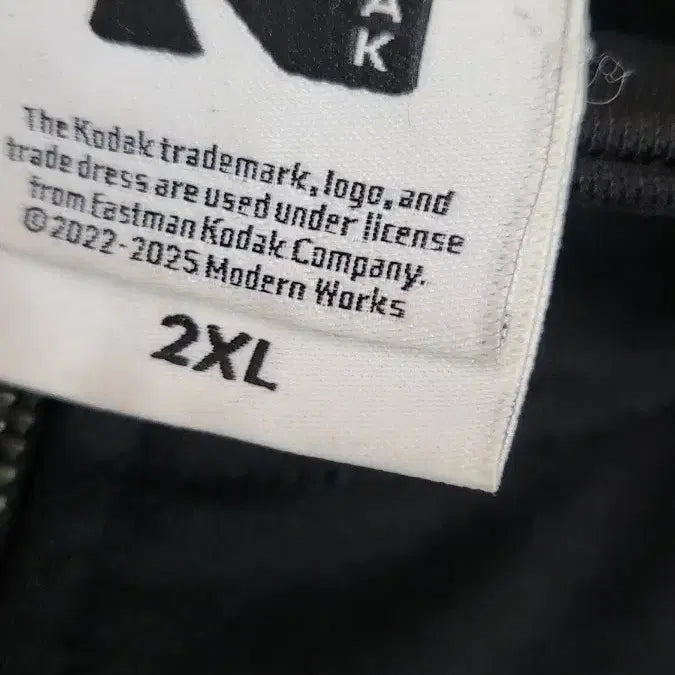 [BUNJANG] Kodak Half Zip-Up Sweatshirt Black / 코닥 포토 하프집업 맨투맨 블랙