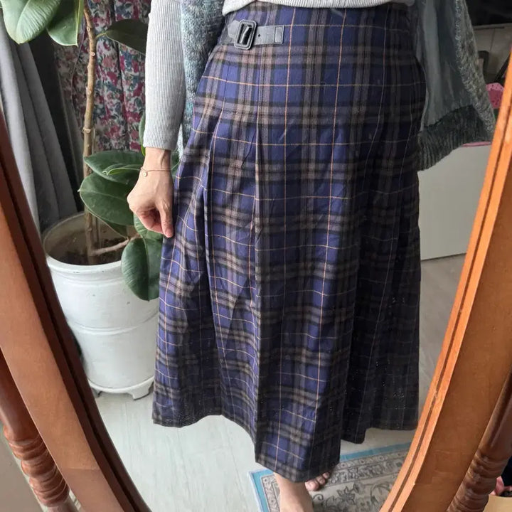 [BUNJANG] GU Plaid Pleated Skirt / 체크 플리츠 스커트 블루 브라운 GU