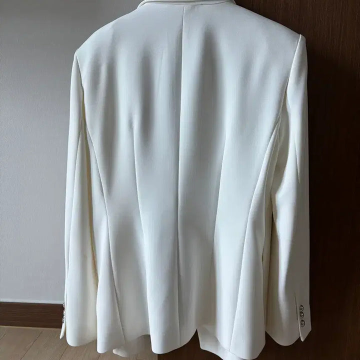 [BUNJANG] Gangjaemae White Cape Jacket / 강자매 화이트 케이프 자켓