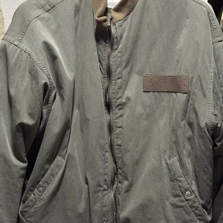 [BUNJANG] Envelope Quneto Bomber Olive 4 Outerwear / 엔벨로프 큐네토 봄버 올리브 4