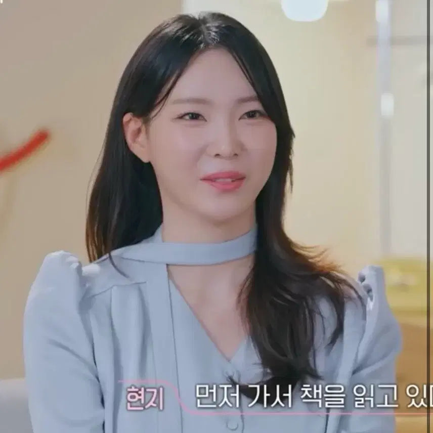 [BUNJANG] Mixxo Hyunji V-Neck Tie Blouse - Blue (Size S) / (새상품) 환승연애 현지 미쏘 블라우스 v넥 타이 블라우스 블루 S