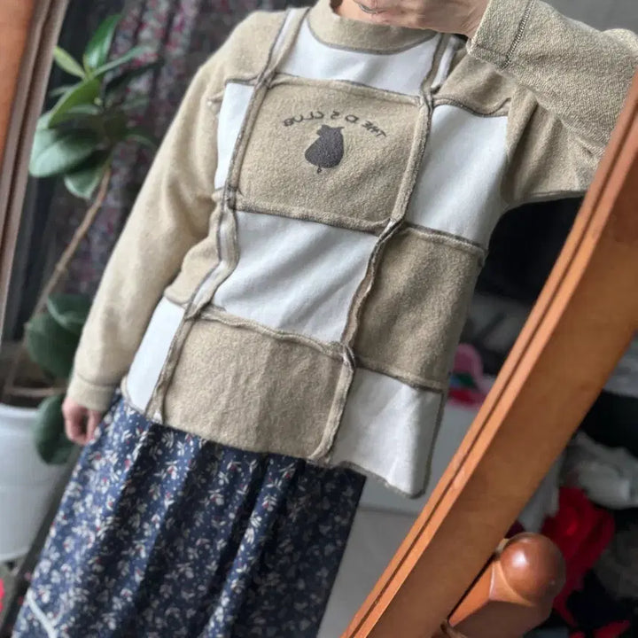 [BUNJANG] Vintage Patchwork Cat Print T-Shirt / 빈티지 패치워크 고양이 프린트 티셔츠 넘 귀여워요