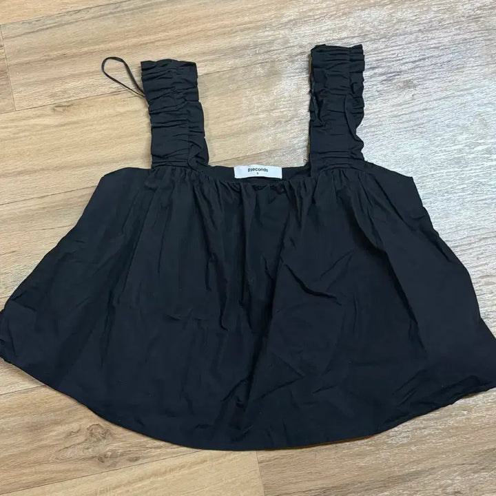 [BUNJANG] 8 Seconds Black Shirred Sleeveless Top / [에잇세컨즈] 블랙 셔링 슬리브리스 탑(할인중,4일간)