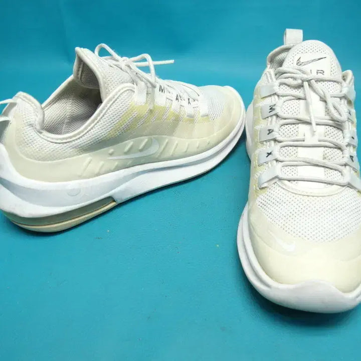 [SOLD OUT] 240/sb0-768/나이키 에어맥스 엑시스 운동화/구제특별시