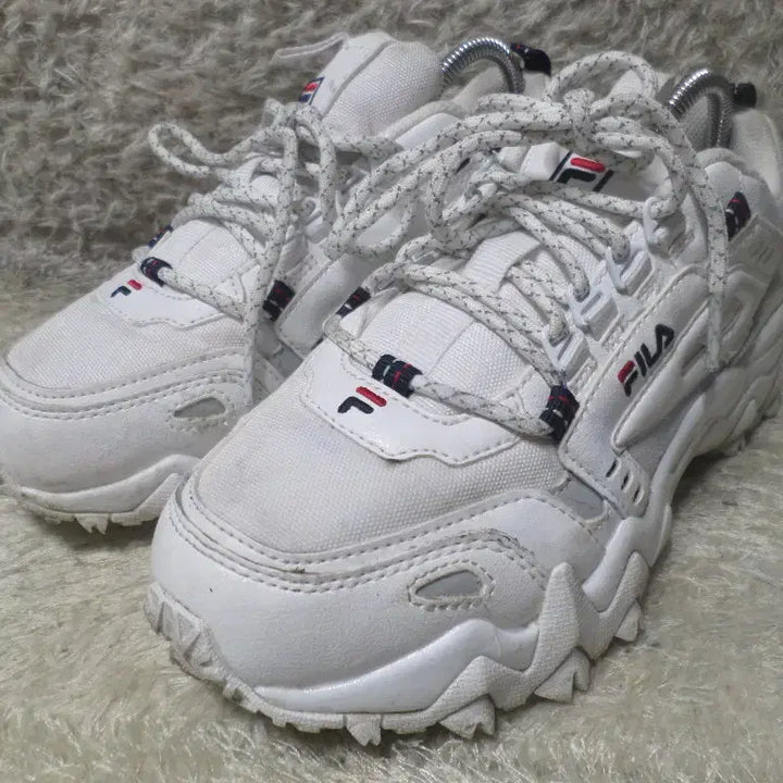 [BUNJANG] FILA Oakmont TR Sneakers White Used / 후루룩구제 240 휠라 오크먼트 tr 운동화 화이트 중고 신발