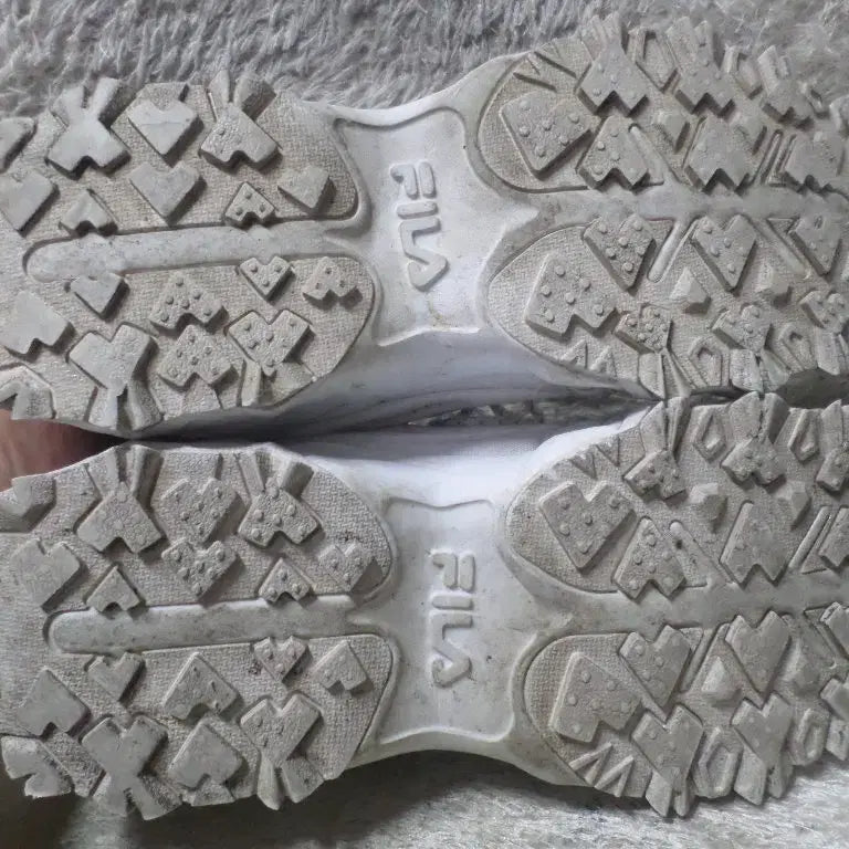 [BUNJANG] FILA Oakmont TR Sneakers White Used / 후루룩구제 240 휠라 오크먼트 tr 운동화 화이트 중고 신발