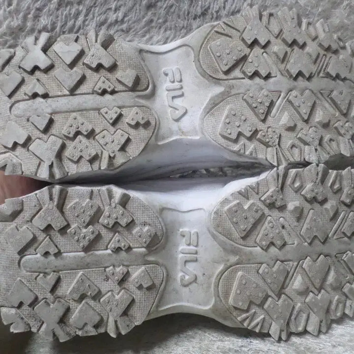[BUNJANG] FILA Oakmont TR Sneakers White Used / 후루룩구제 240 휠라 오크먼트 tr 운동화 화이트 중고 신발
