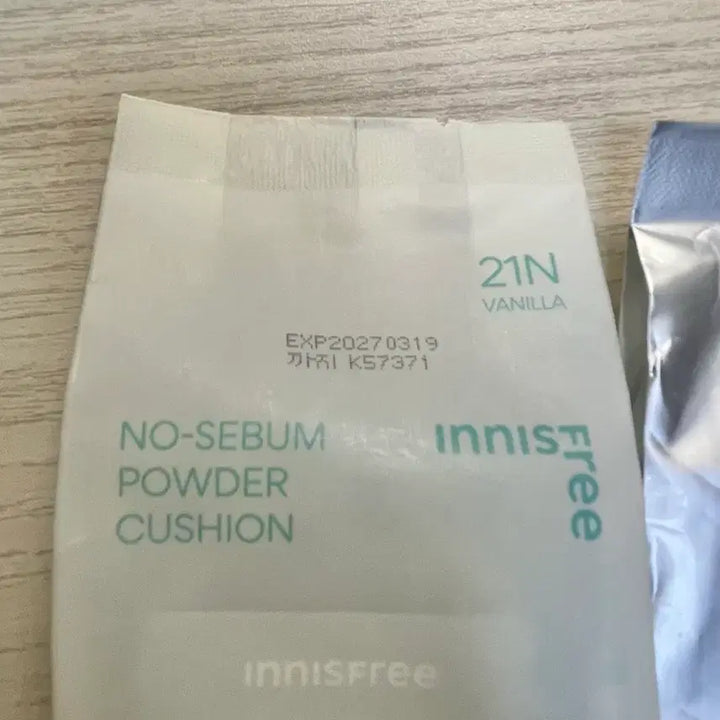 [BUNJANG] VDL & Innisfree Cosmetic Bundle Set / 21호 쿠션 리필 화장품 일괄 판매 VDL A02 이니스프리 노세범