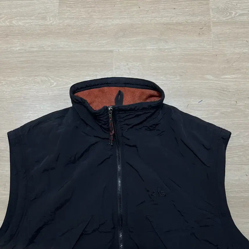 [BUNJANG] Eastern Mountain Sports Windbreaker Vest Padded / 이스턴 마운틴 스포츠 바람막이 조끼 패딩