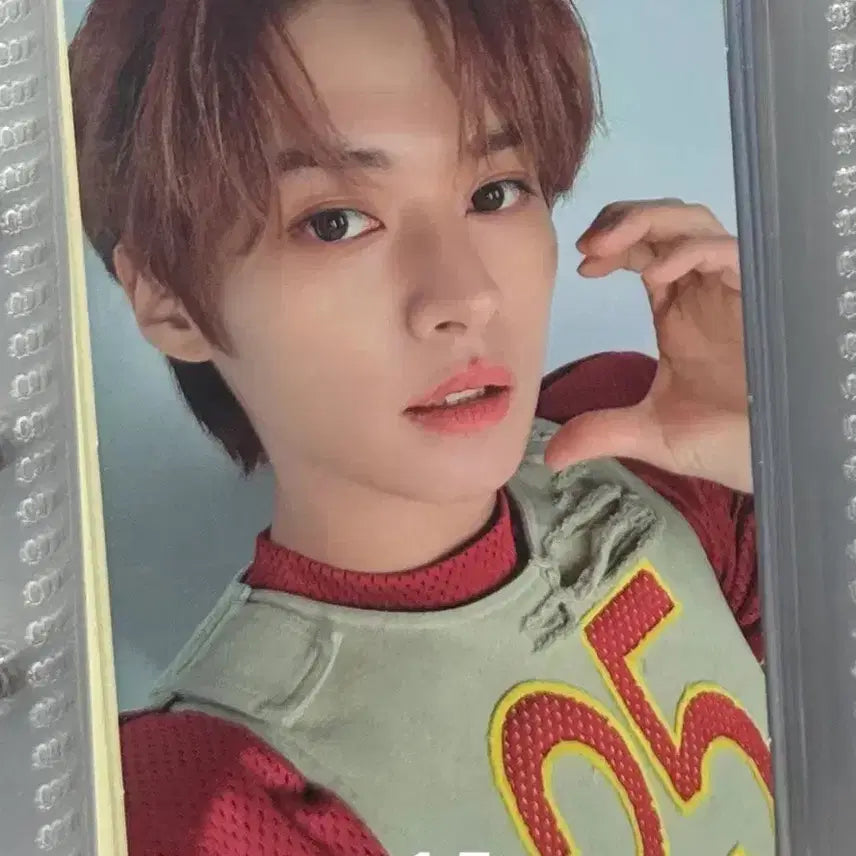 [BUNJANG] Stray Kids Lee Know Social Path First Press Limited Edition B FC Photocard / 스트레이키즈 소셜패스 초회생산한정반 b fc 리노 포카