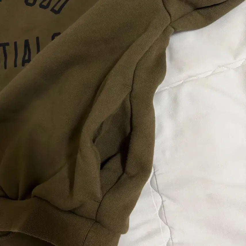 [SOLD OUT] 피어오브갓 에센셜 후드티