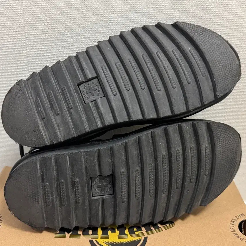 [BUNJANG] Dr. Martens Nartilla Sandals Black UK4 / 닥터마틴 나틸라 샌들 블랙 UK4 (235~240) 박스O
