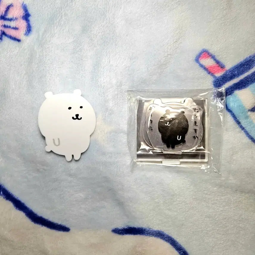 [BUNJANG] Nongdamgom Black Bear Badge &amp; Acrylic Stand Bundle Set / 농담곰 뱃지 흑담곰 아크릴스탠드 일괄