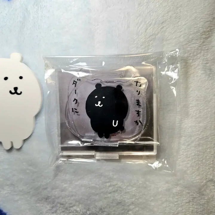 [BUNJANG] Nongdamgom Black Bear Badge &amp; Acrylic Stand Bundle Set / 농담곰 뱃지 흑담곰 아크릴스탠드 일괄