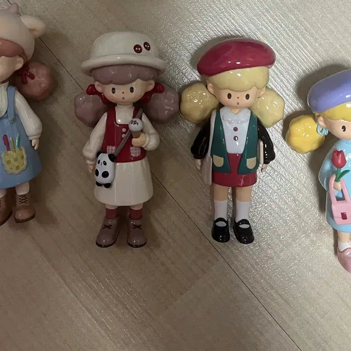 [BUNJANG] Finding Unicorn Mollinta Figure / 파인딩유니콘 몰린타 4개