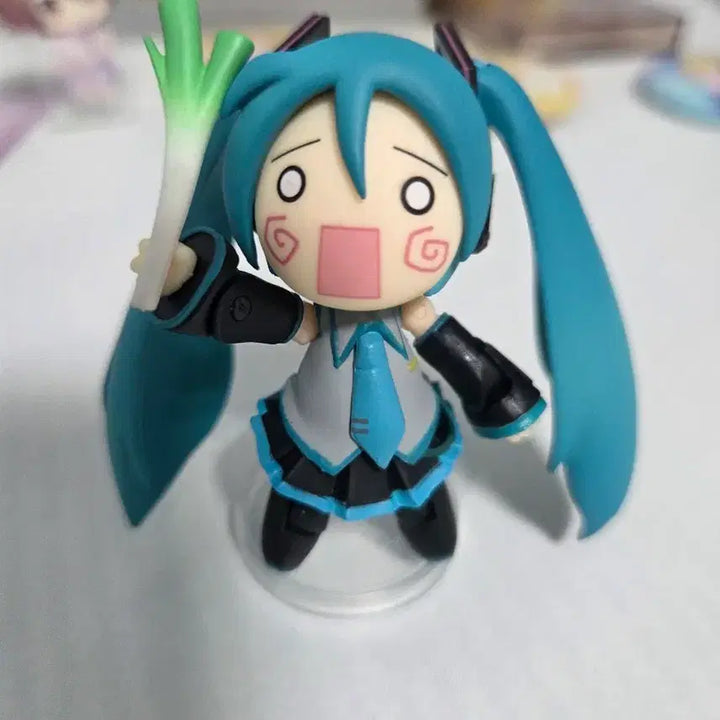 [BUNJANG] Hatsune Miku Puchi Nendoroid Figure / 하츄네 미쿠 푸치넨도, 미쿠