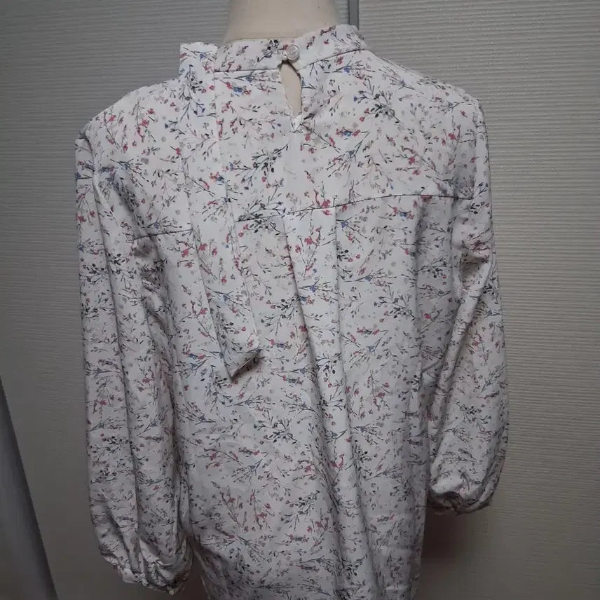 [BUNJANG] Pink Floral Blouse / 플라워 패턴 핑크 블라우스 3가지 개당