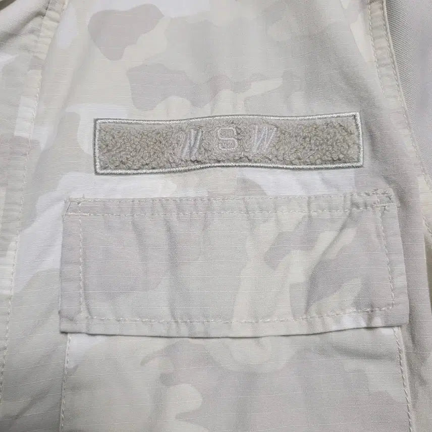 [BUNJANG] Nike Camo Military Jacket / 나이키 카모 스우시 밀리터리 자켓