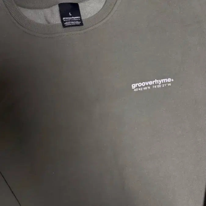 [BUNJANG] Grooverhyme Olive Green Logo Sweatshirt / 그루브라임 맨투맨 L 올리브 판매합니다.