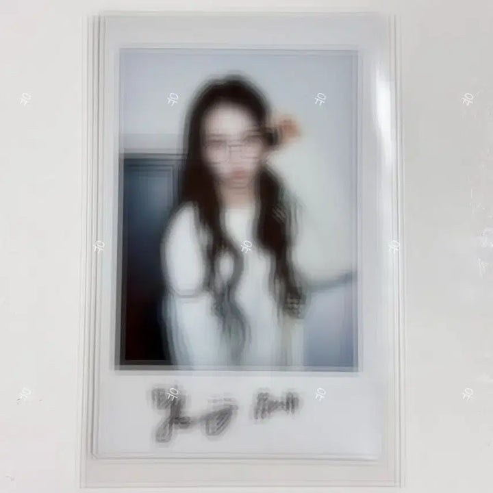 [BUNJANG] tripleS Yubin Signed Polaroid / 260204 트리플에스 tripleS 유빈 Yubin 싸인 폴라