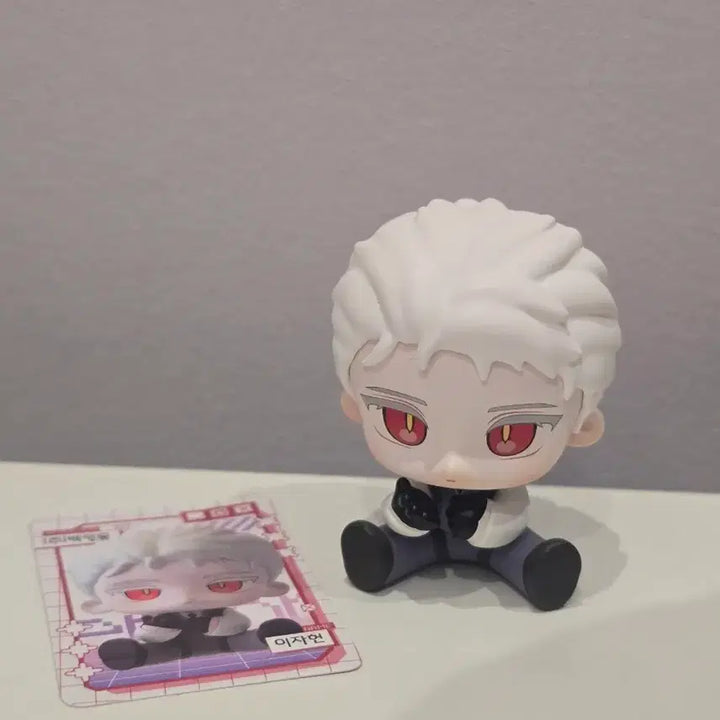 [BUNJANG] Goedamchulgeun Lee Jaheon Figure / 괴담출근 괴출 이자헌 모두앉아 피규어