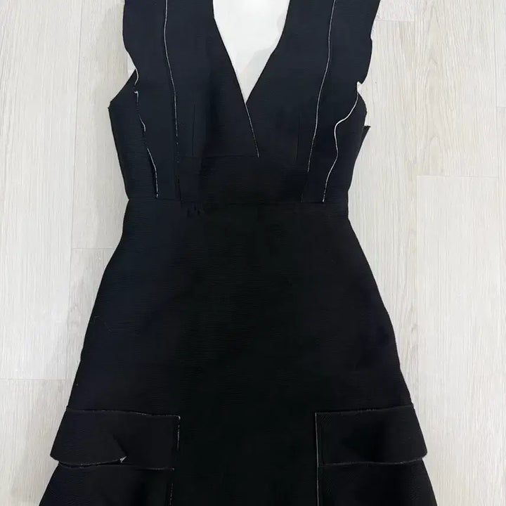 [BUNJANG] Sandro Black and White Color Block Dress / 산드로 블랙 화이트 배색 원피스