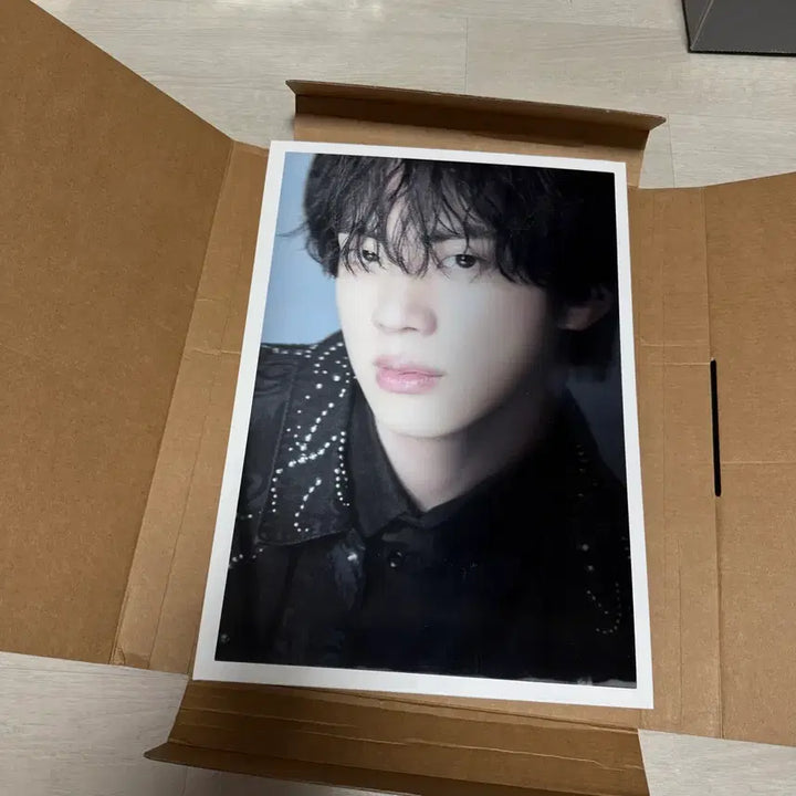 [BUNJANG] BTS Dicon Dfesta 3D Lenticular Photobook (Jin) / BTS 2022 디페스타 디아이콘 3D 렌티큘러 포토북 (커버: 진)