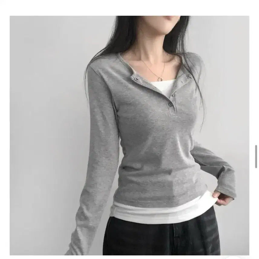 [SOLD OUT] 에이블리 레이어드 일체형 긴팔 티셔츠 그레이