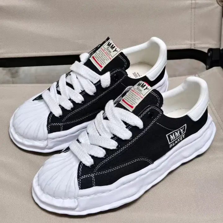 [BUNJANG] Maison Mihara Yasuhiro Blakey OG Canvas Low-Top Sneakers / 메종 미하라 야스히로 블레이키 OG 솔 캔버스 로우탑 스니커즈 블랙 화이