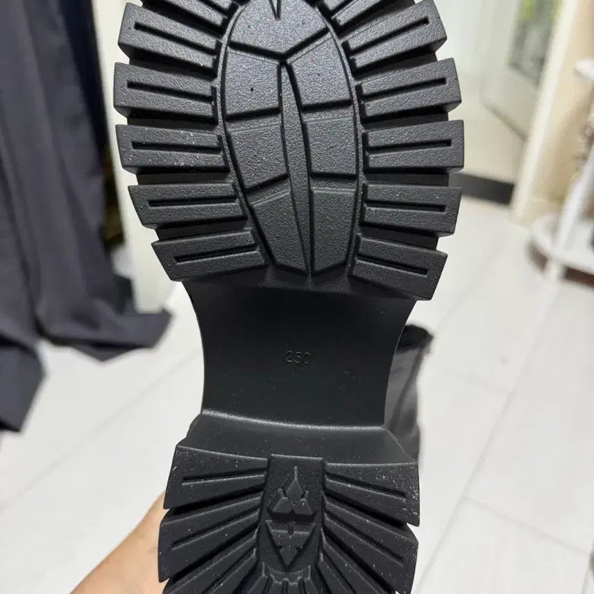[SOLD OUT] (새상품)블랙 첼시부츠250mm