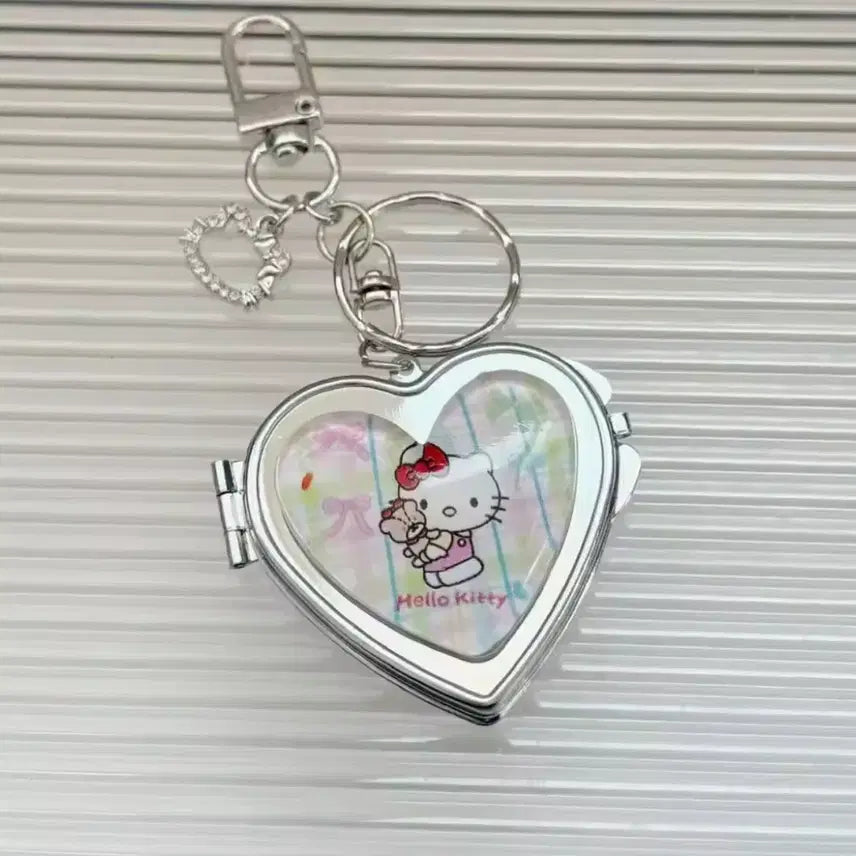 [BUNJANG] Hello Kitty Heart Mirror Keyring / 헬로키티 하트 거울 키링