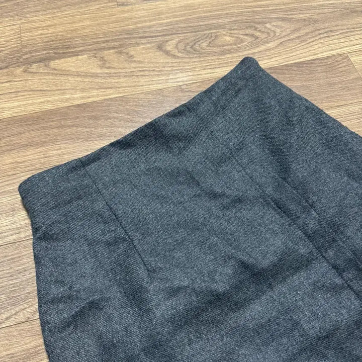 [BUNJANG] Enchant Me Wool Slit Skirt Charcoal M / 인챈트미 히든 울 슬릿 스커트 차콜 M