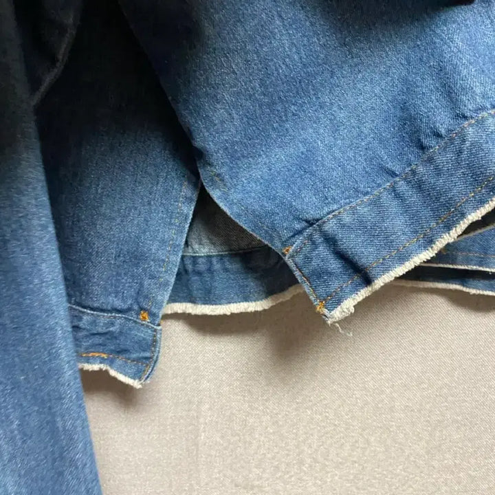 [BUNJANG] No Brand Detachable Hood Denim Jacket (Size 55 Recommended) / [노브랜드 ] 후드 탈부착 데님 자켓 (55추천)